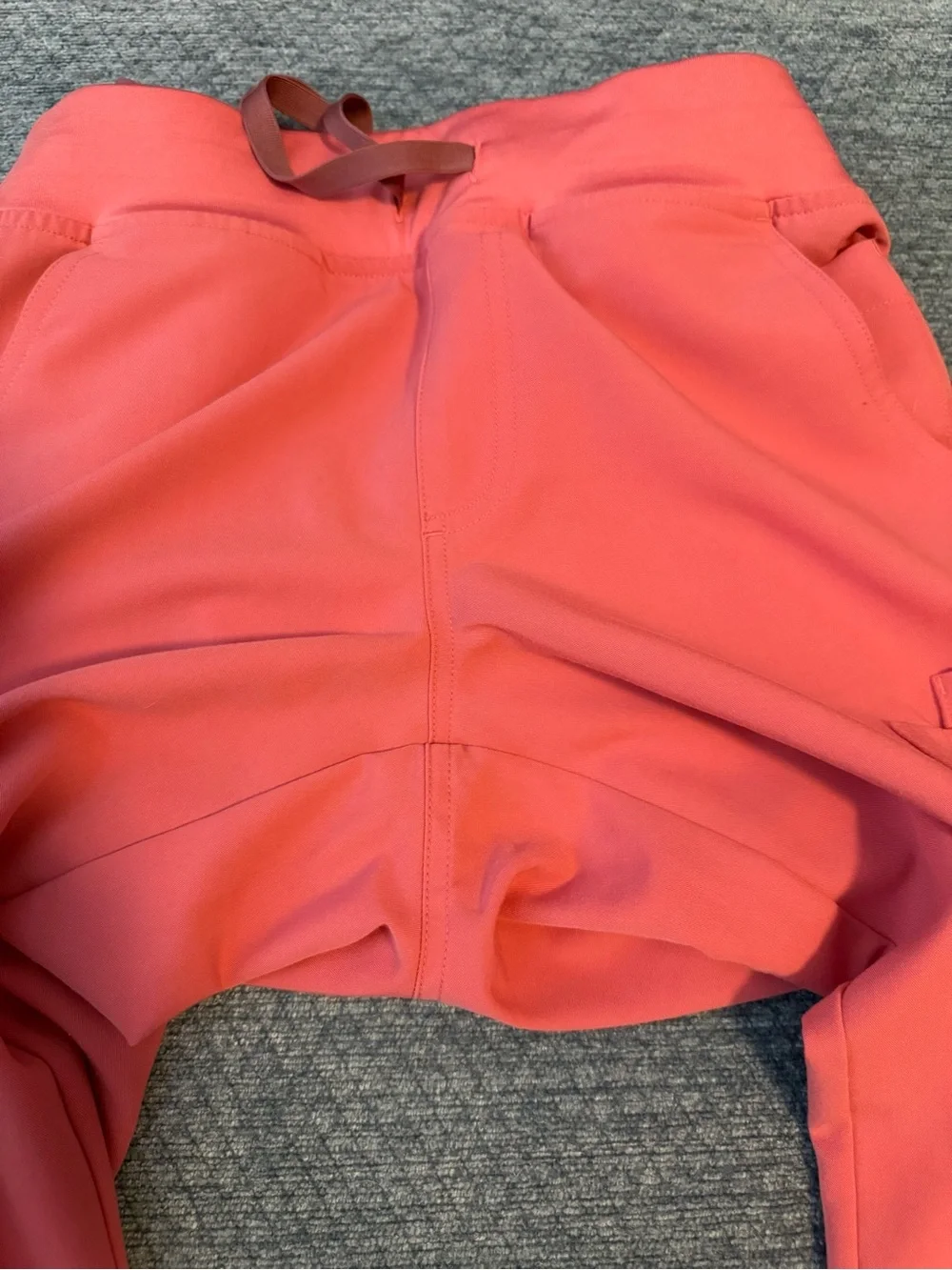 FIGS Coral Scrub Set in Coral Pink - V-Neck Top & Utility Pants - Picture 9 of 10